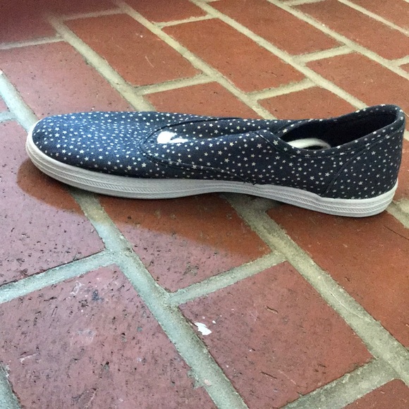 Star patterned shoes - Picture 3 of 3